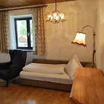 Apartament Amadee *